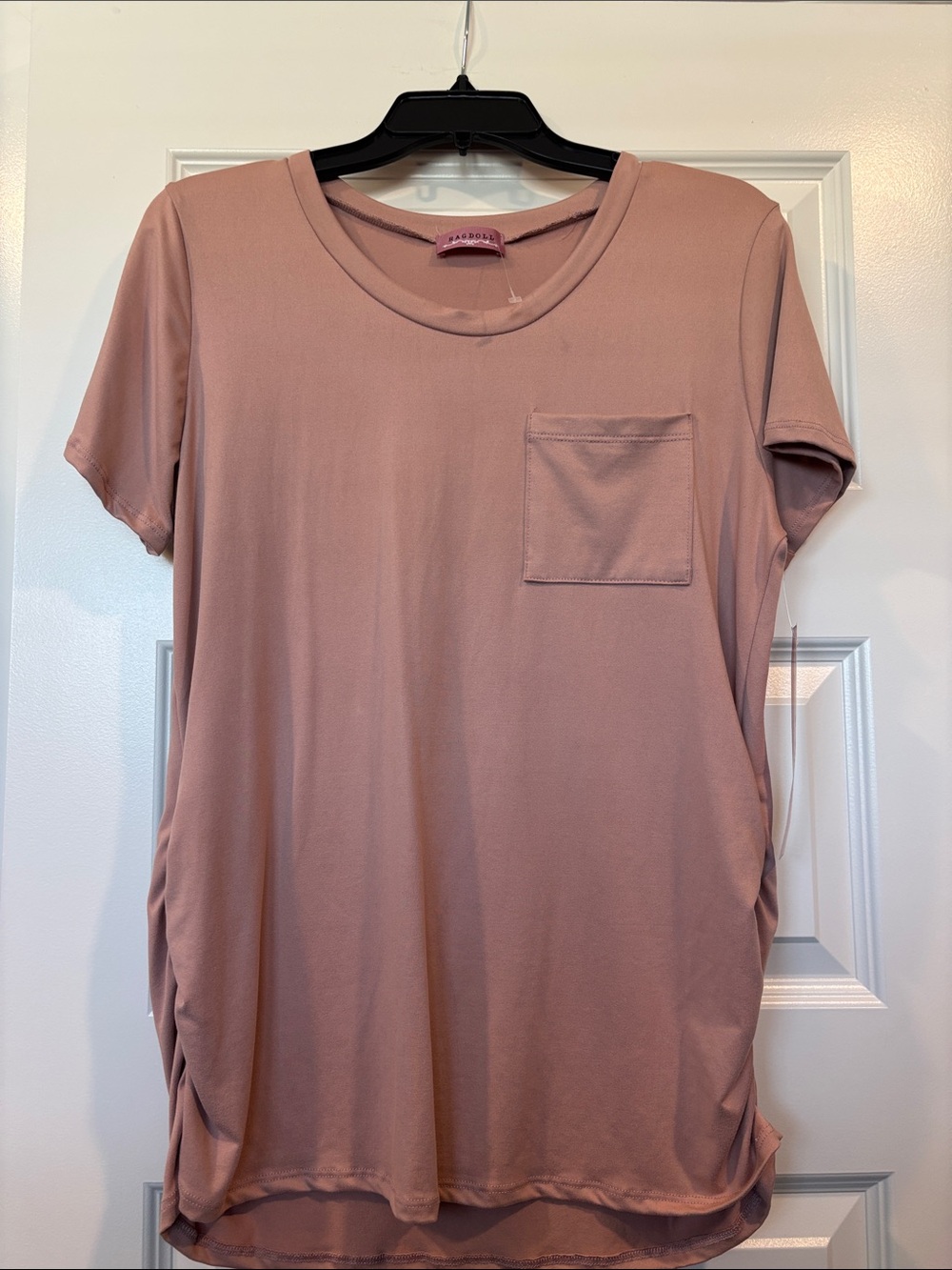 Ragdoll Mauve Short Sleeve Pocket Tee